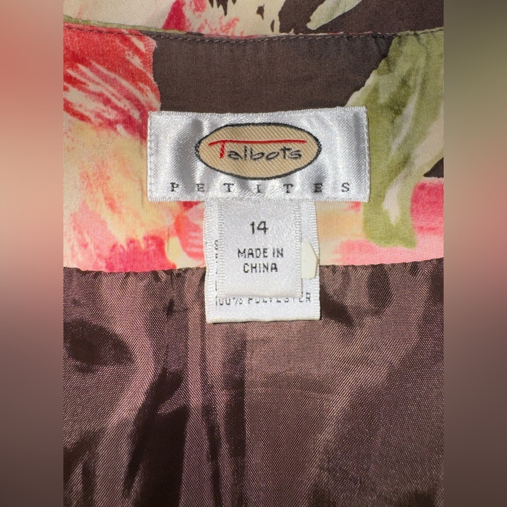 Talbots Silk Floral Knee Length Skirt Size 10 With Lining and Zipper Spring Silk - Picture 2 of 3